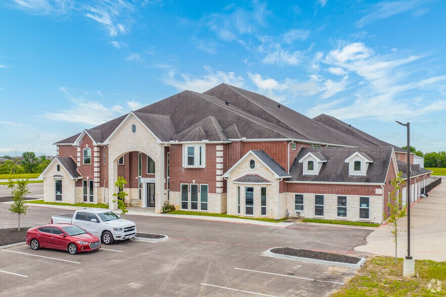 11800 Magnolia Pky, Manvel, TX à louer - Photo du bâtiment - Image 2 de 25