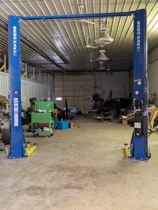 Plus de détails pour 11265 S US Highway 131, Mancelona, MI - Industriel à vendre