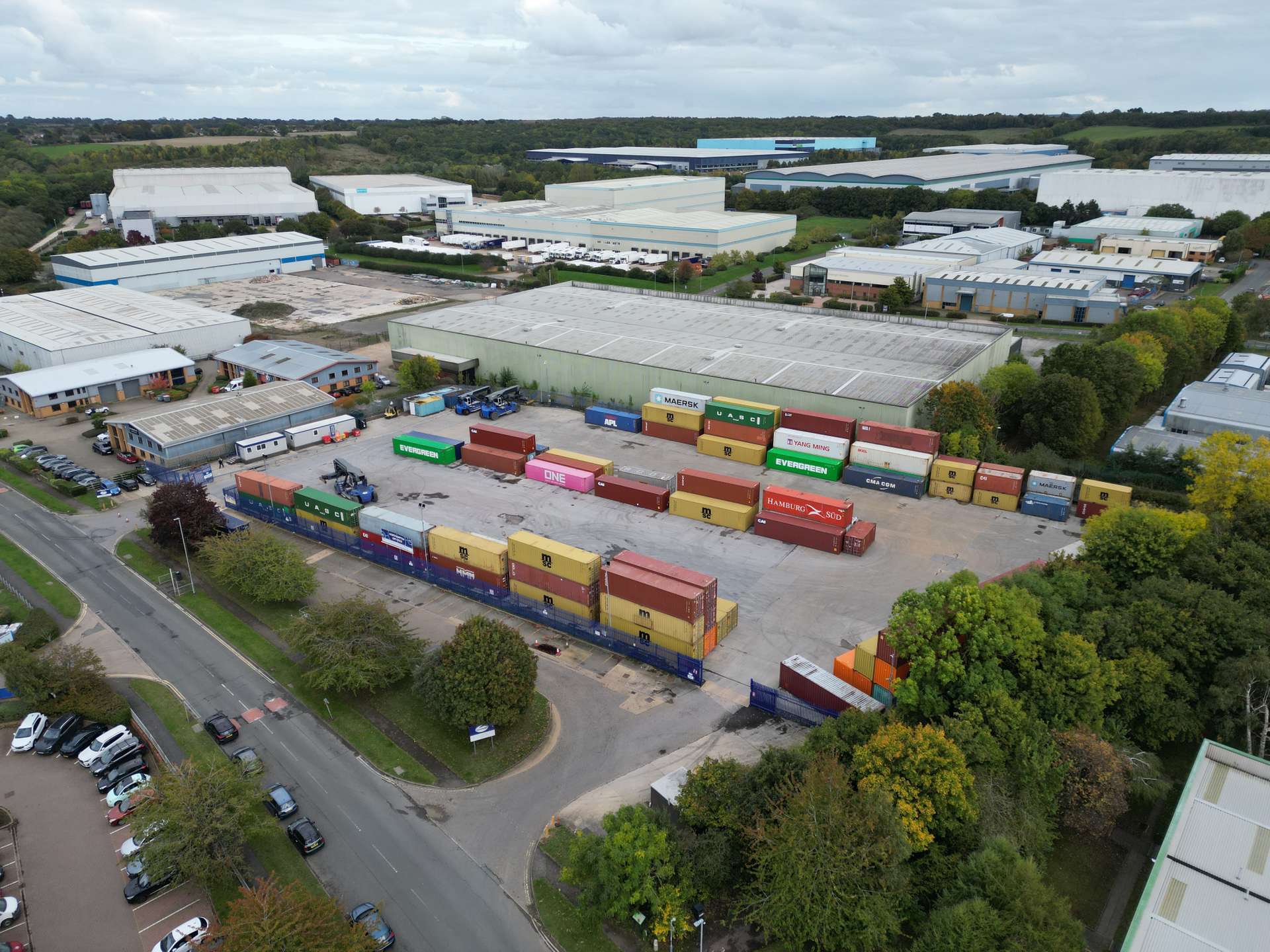 42 Salthouse Rd, Northampton à louer Photo principale- Image 1 de 2