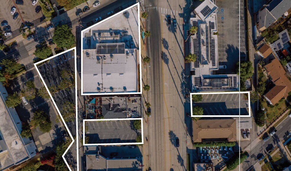 12211 W Washington Blvd, Los Angeles, CA à vendre - Photo du bâtiment - Image 2 de 10