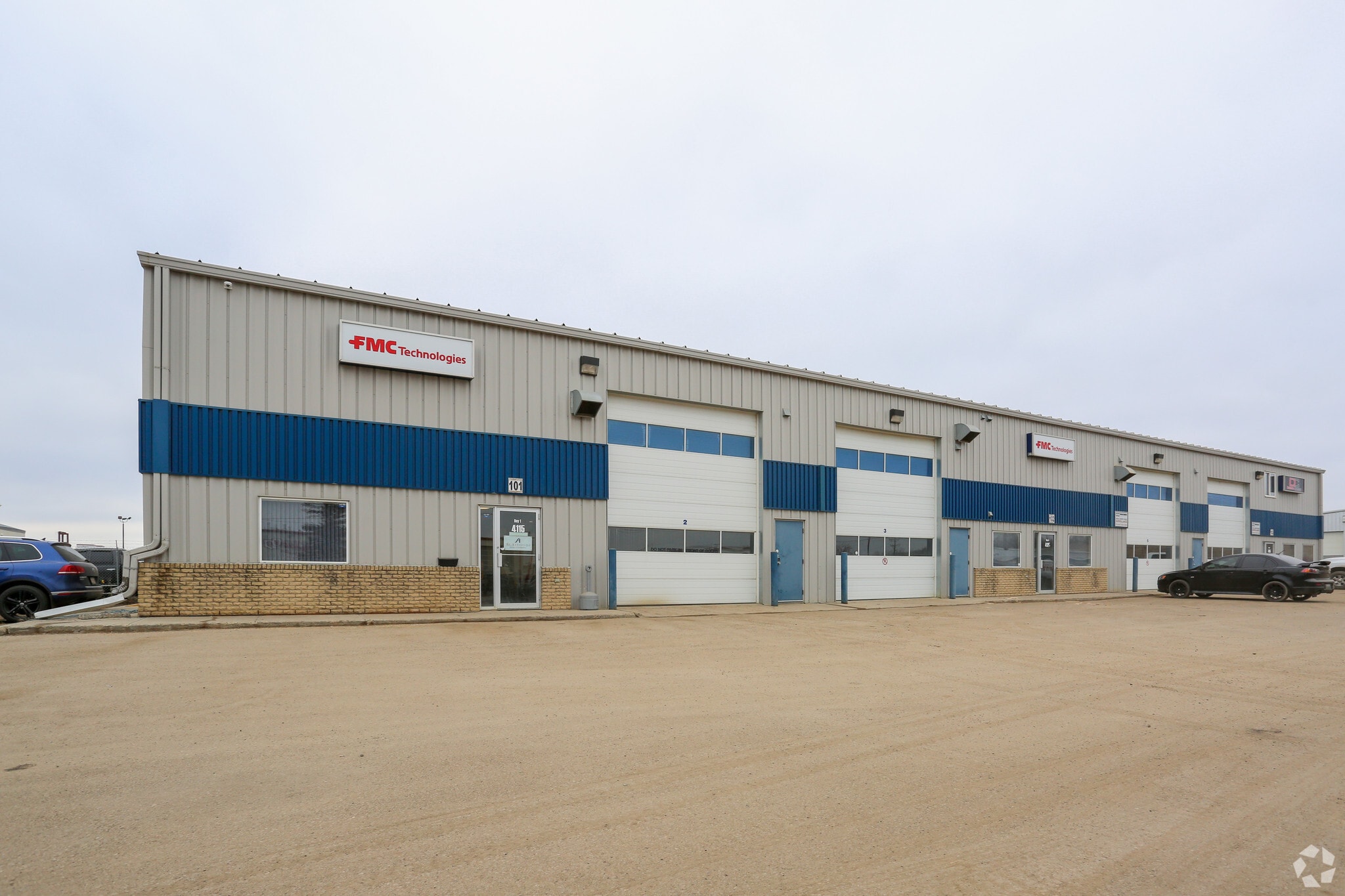 4115 78 Street Cres, Red Deer, AB for sale Primary Photo- Image 1 of 1