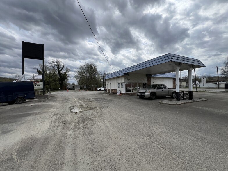 410 Walnut St, New Richmond, OH for sale - Building Photo - Image 2 of 23