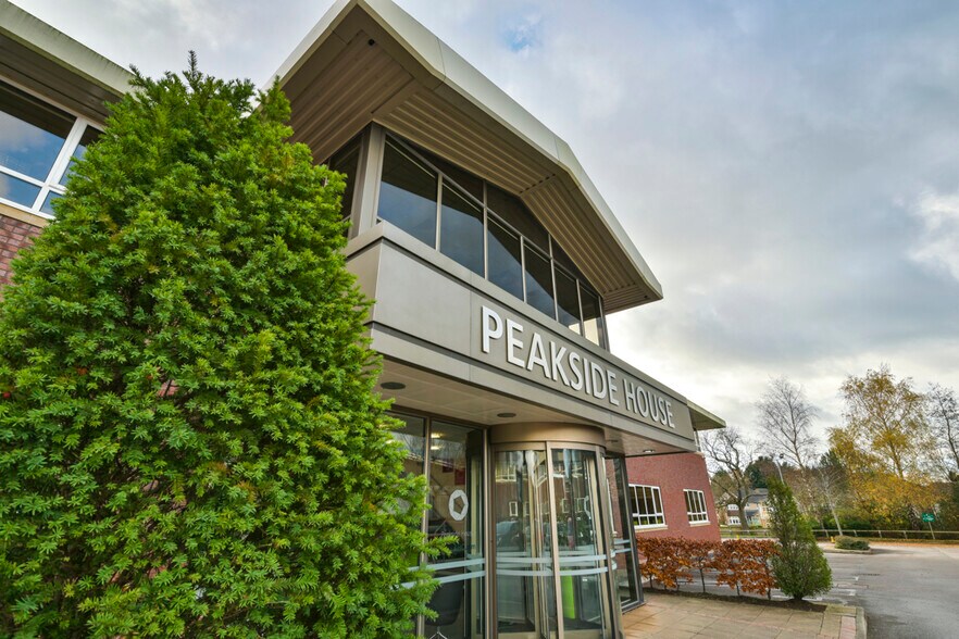 Springwood Way, Macclesfield for lease - Primary Photo - Image 1 of 7