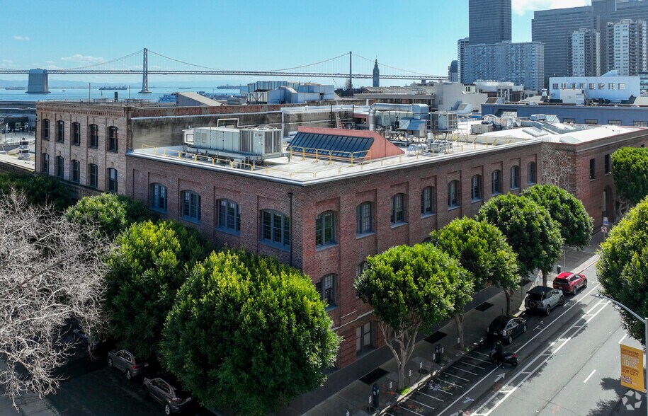 1050 Battery St, San Francisco, CA à louer - Photo du bâtiment - Image 3 de 7