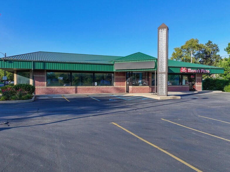 295-297 S Wisconsin St, Hobart, IN à louer - Photo du bâtiment - Image 1 de 4