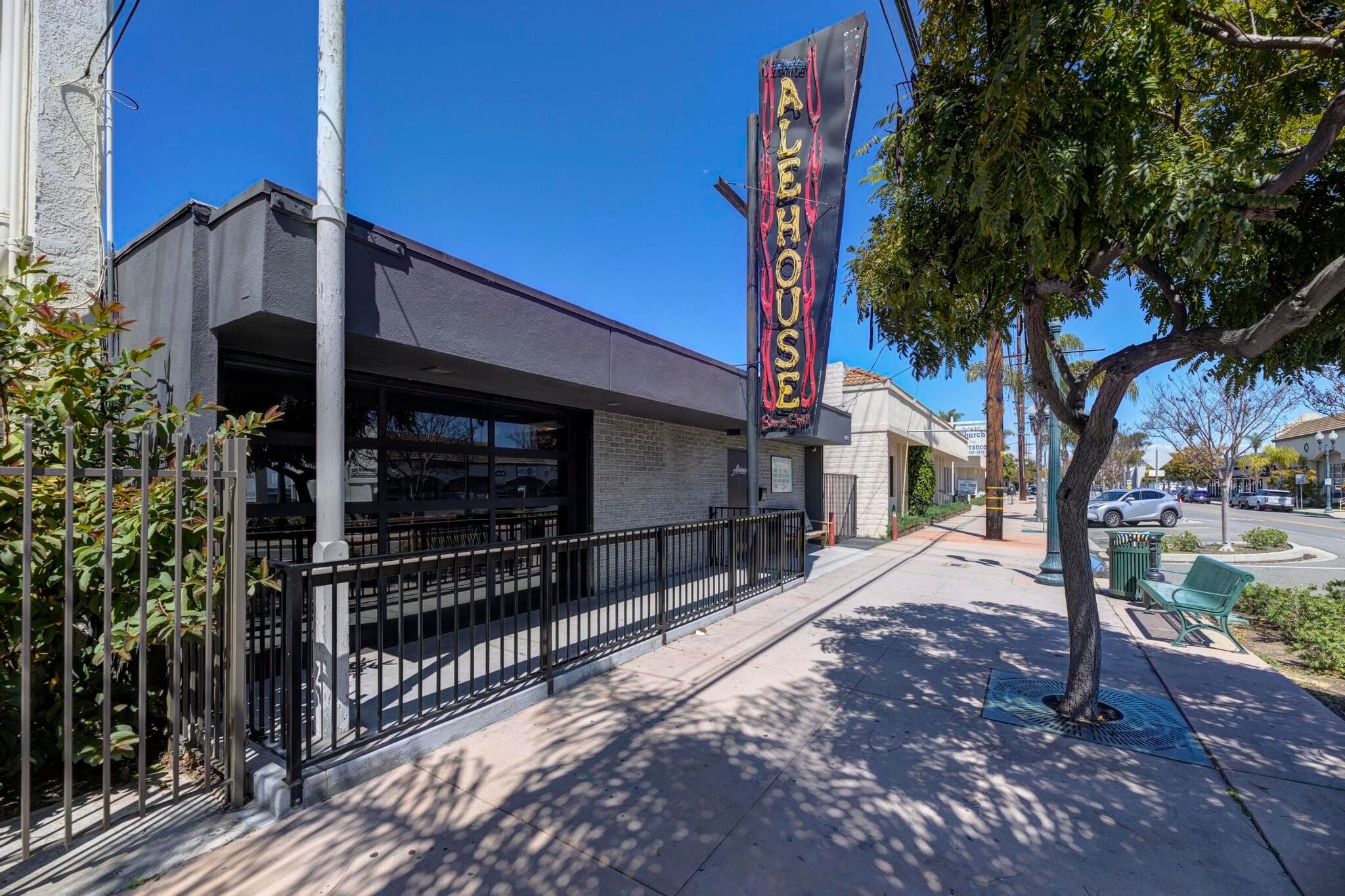 24123 Narbonne Ave, Lomita, CA for sale Primary Photo- Image 1 of 1