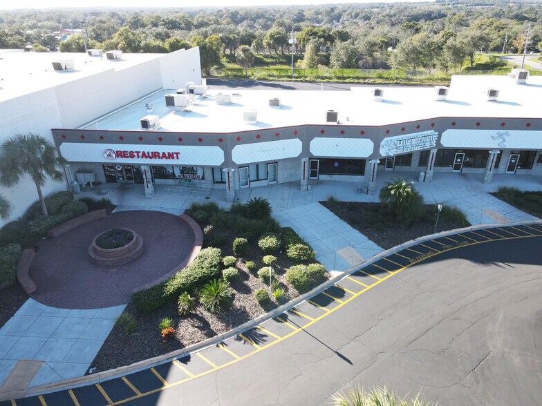 7325-7407 Gall Blvd, Zephyrhills, FL à louer - Photo du bâtiment - Image 3 de 24