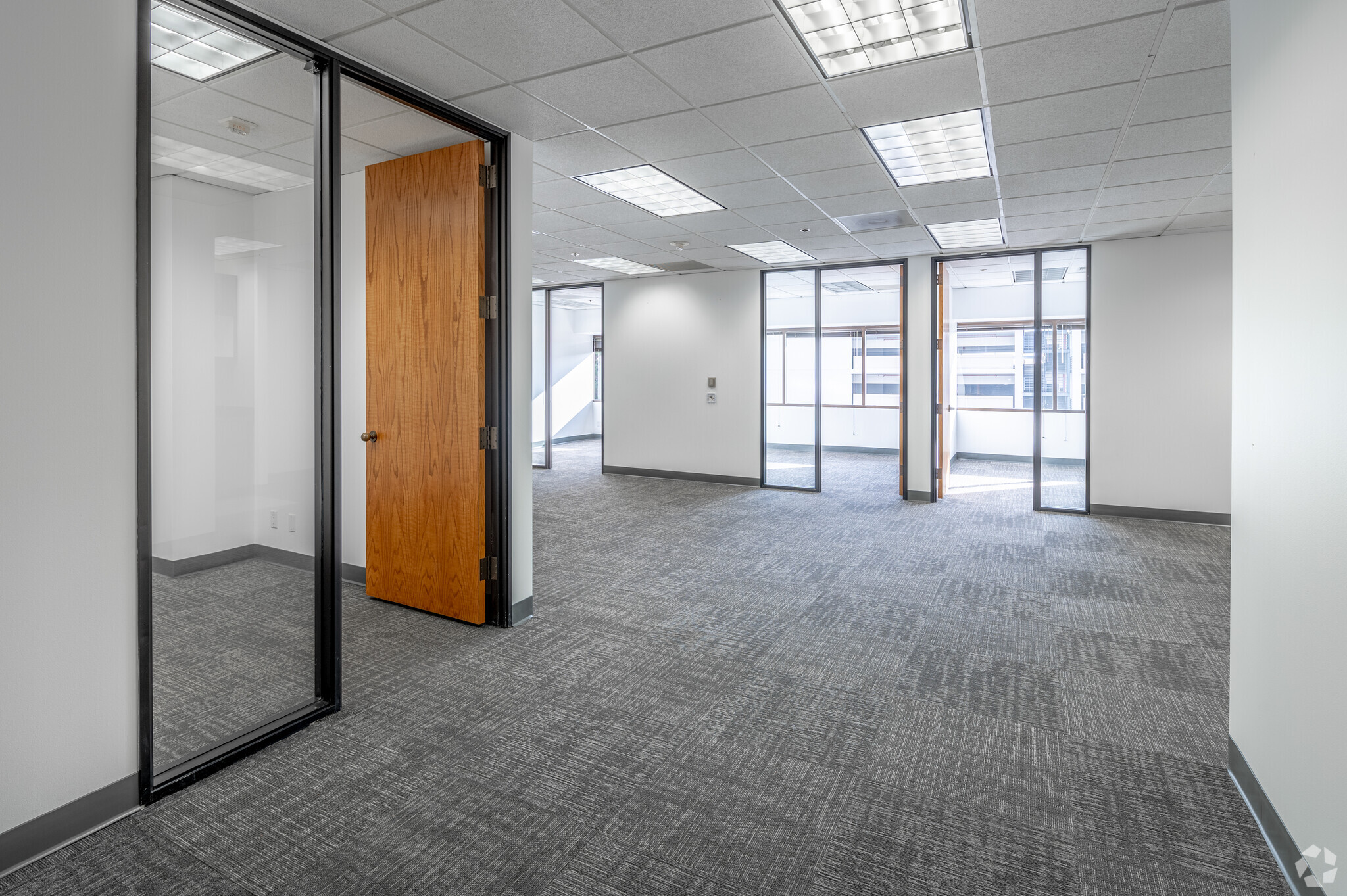 200 E Sandpointe Ave, Santa Ana, CA for lease Interior Photo- Image 1 of 5