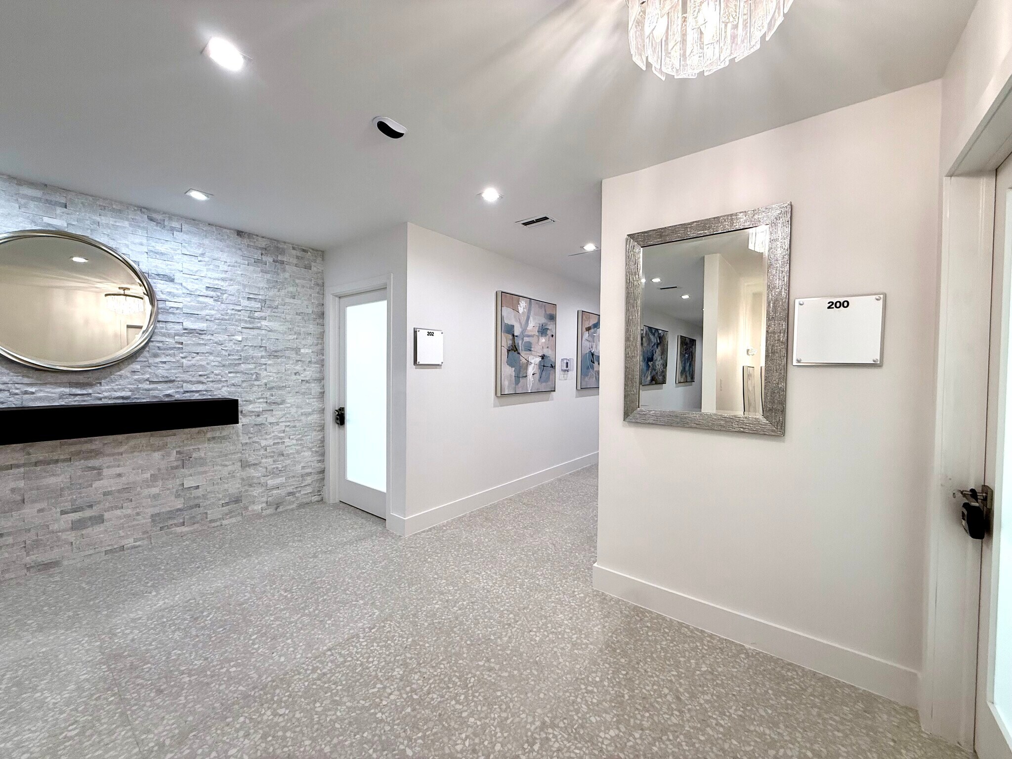2300 N Dixie Hwy, Boca Raton, FL à louer Photo du bâtiment- Image 1 de 26