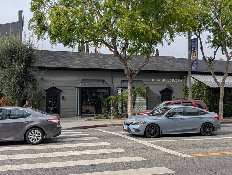 7313 Santa Monica Blvd, West Hollywood, CA for sale - Building Photo - Image 3 of 19