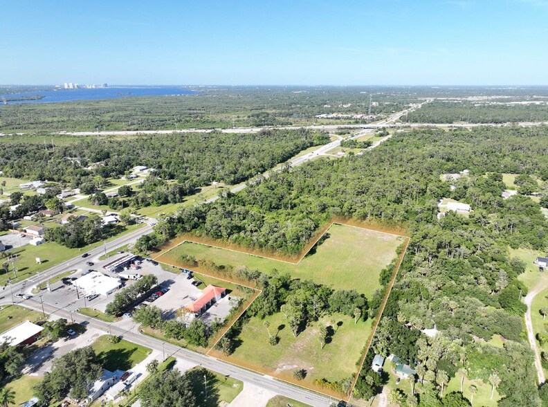 Prime Development Site: Flex Warehouse portefeuille de 2 propriétés à vendre sur LoopNet.ca - Aérien - Image 3 de 12