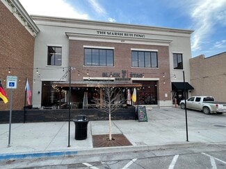 Plus de détails pour 623 Massachusetts St, Lawrence, KS - Commerce de détail à vendre