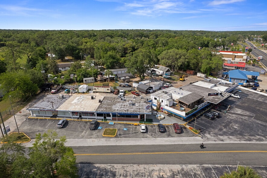 5300 E Silver Springs Blvd, Silver Springs, FL for lease - Building Photo - Image 3 of 3