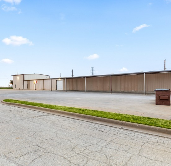 3601 Central Fwy, Wichita Falls, TX for lease - Building Photo - Image 2 of 3