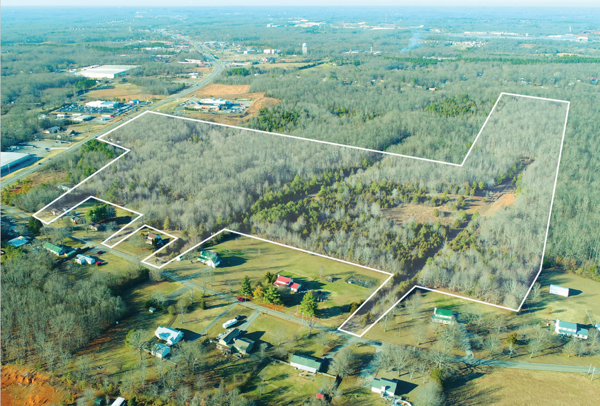 Nails Creek Rd, Dickson, TN for sale - Aerial - Image 1 of 1