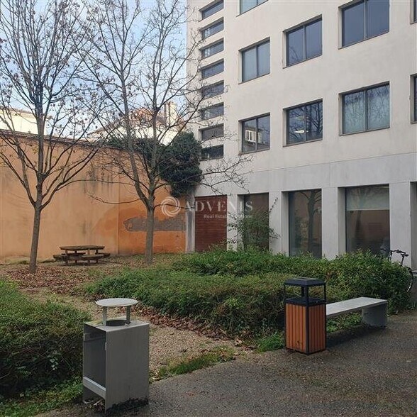 Office in Nancy for lease - Building Photo - Image 3 of 7