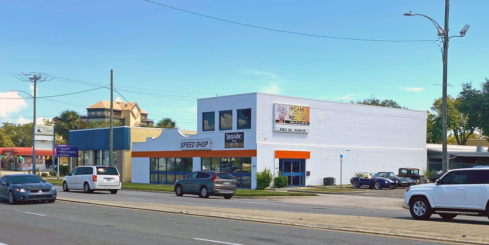 Downtown Daytona Office/Retail Space portfolio of 3 properties for sale on LoopNet.ca - Building Photo - Image 2 of 4