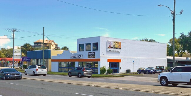 Plus de détails pour 409 W International Speedway Blvd, Daytona Beach, FL - Commerce de détail à vendre