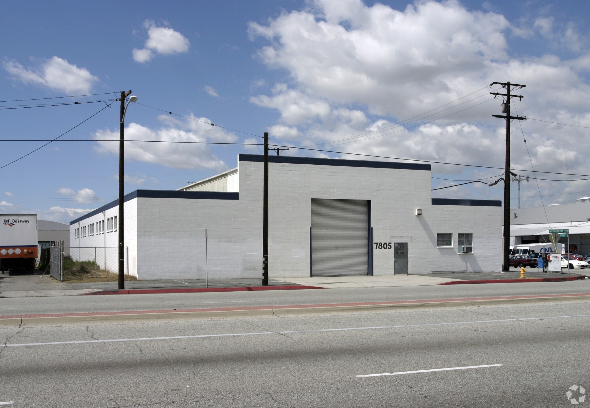 8454 Trojan St, Pico Rivera, CA à louer Photo du bâtiment- Image 1 de 18