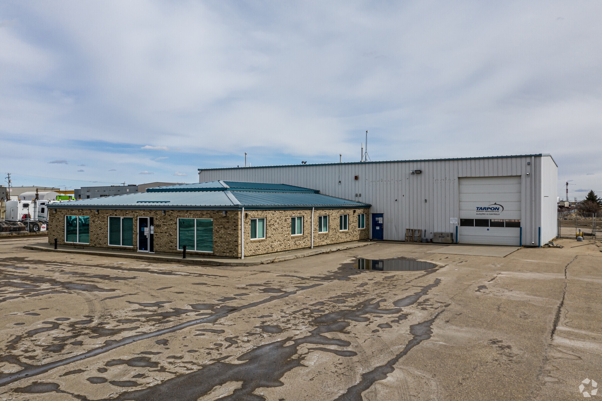1409 6 St, Nisku, AB for sale Primary Photo- Image 1 of 1