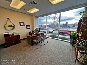 404 SW Columbia St, Bend, OR for lease Interior Photo- Image 1 of 6