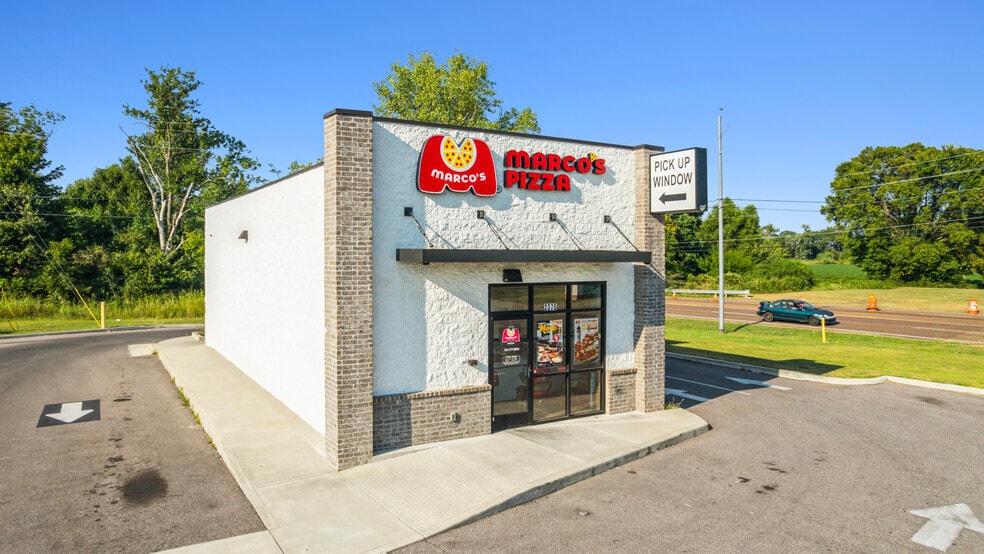 2375 Parr Ave, Dyersburg, TN for sale - Building Photo - Image 2 of 4