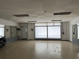 Plus de détails pour Multi-résidentiel à vendre