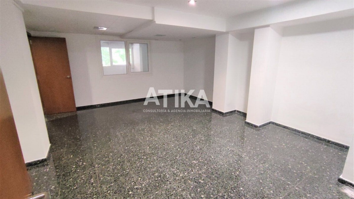 Office in Ontinyent, Valencia for sale Interior Photo- Image 1 of 12
