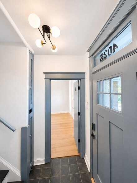 4025 Kansas Ave NW, Washington, DC for sale - Lobby - Image 2 of 25