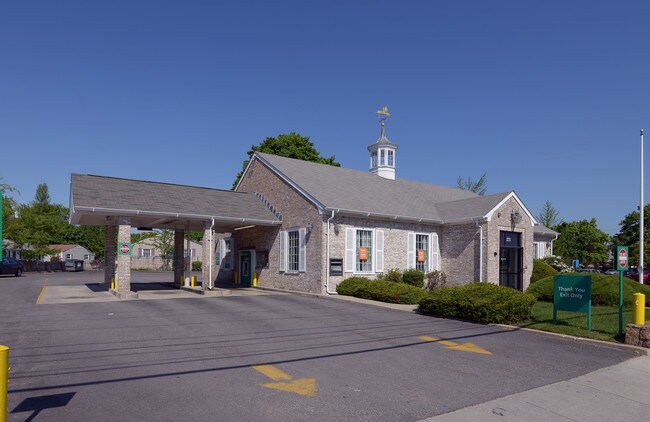 More details for 275 Newport Ave, Rumford, RI - Retail for Lease