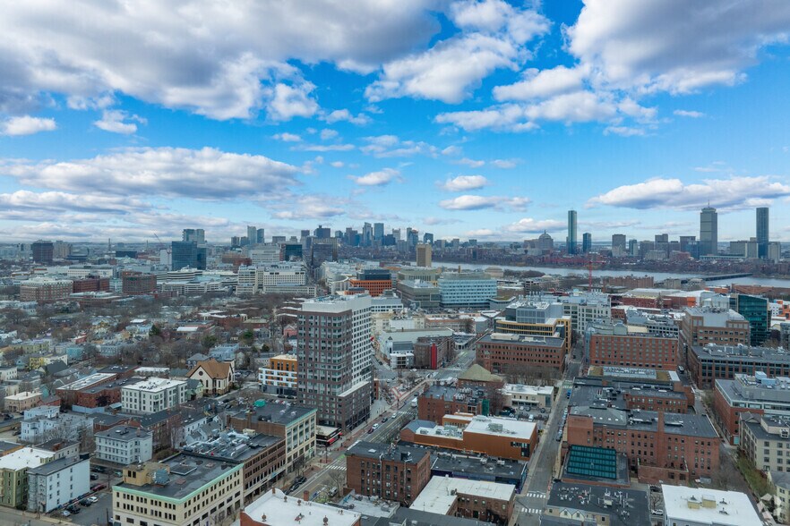 505 Massachusetts Ave, Cambridge, MA à louer - Photo du bâtiment - Image 3 de 4