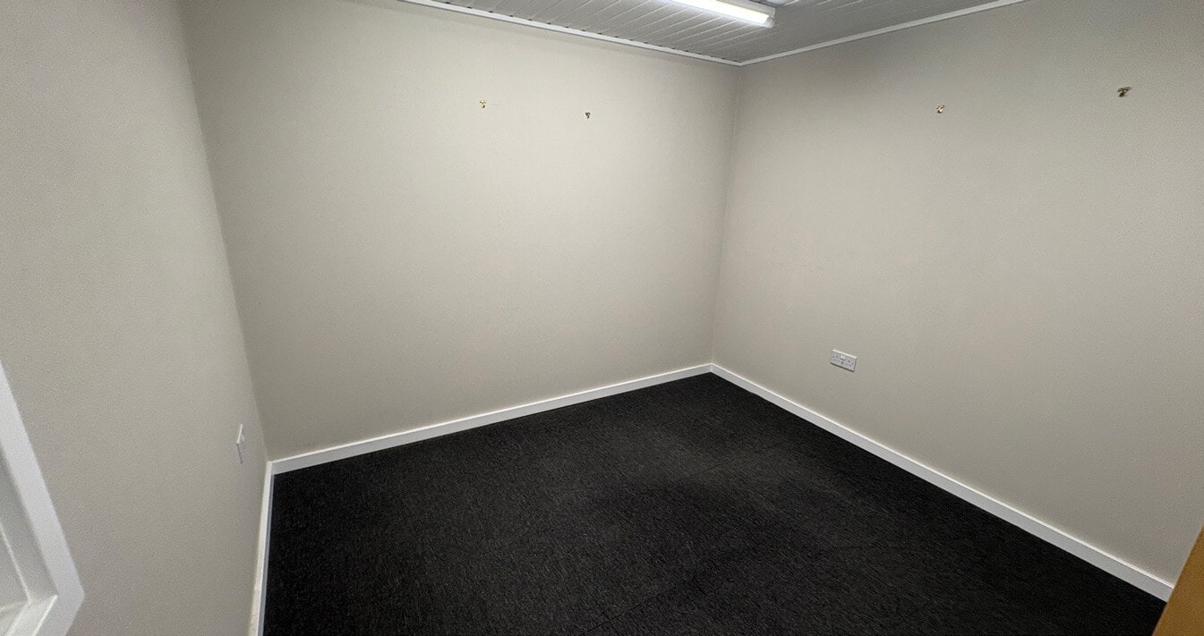 Skellingthorpe Rd, Saxilby, LIN LN1 2LR - Unit Unit 28 - - Interior Photo - Image 2 of 4