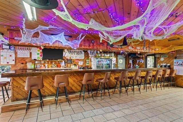 N4183 4th Ave, Hancock, WI à vendre - Photo intérieure - Image 2 de 10