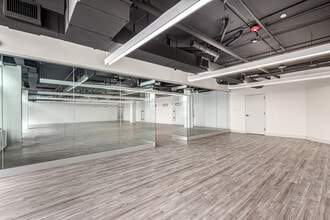 1811 E Apache Blvd, Tempe, AZ à louer Photo intérieure- Image 1 de 8