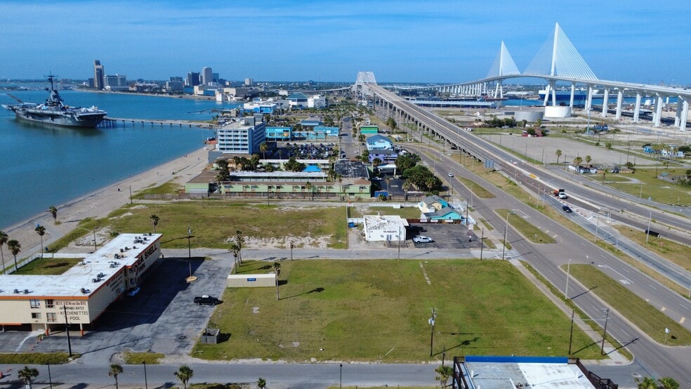 3416 Surfside Boulevard, Corpus Christi, TX for sale - Building Photo - Image 3 of 3