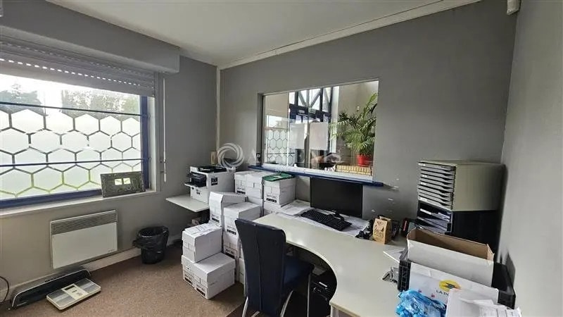 Office in VILLENEUVE-D'ASCQ for sale - Interior Photo - Image 2 of 12