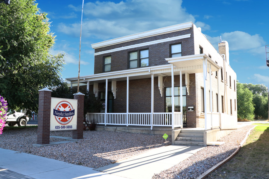 54 N Main St, Nephi, UT for sale - Primary Photo - Image 1 of 1