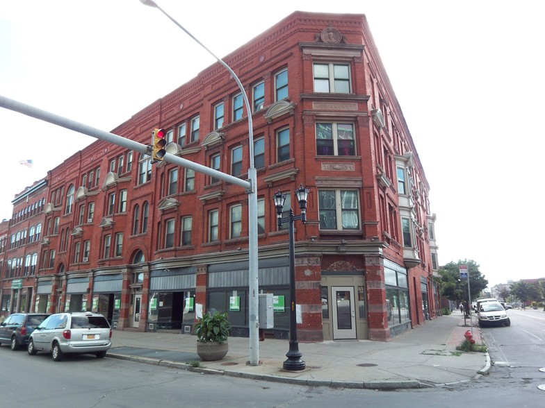 922 Main St, Buffalo, NY for sale - Building Photo - Image 1 of 1