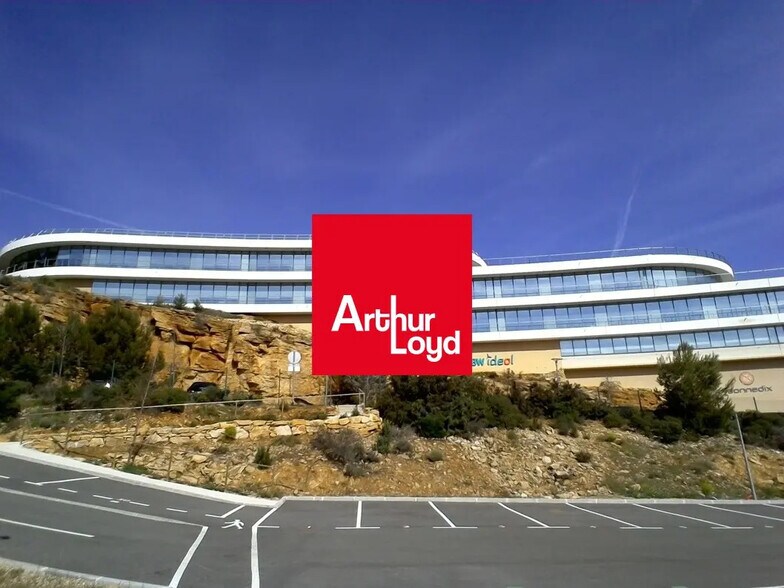 67 Avenue Du Jujubier, La Ciotat for lease - Primary Photo - Image 1 of 1