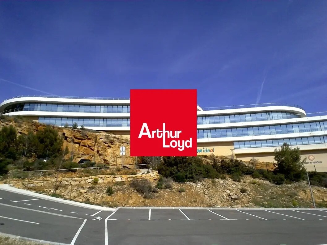 67 Avenue Du Jujubier, La Ciotat for lease Building Photo- Image 1 of 2