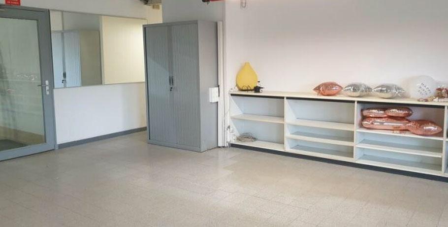 Industrial in Avignon for lease Interior Photo- Image 1 of 6