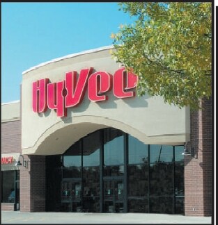 5800 Merle Hay Rd, Johnston, IA à louer - Photo du bâtiment - Image 2 de 9