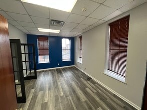 201 W Main St, Plainfield, IN for lease Interior Photo- Image 1 of 5