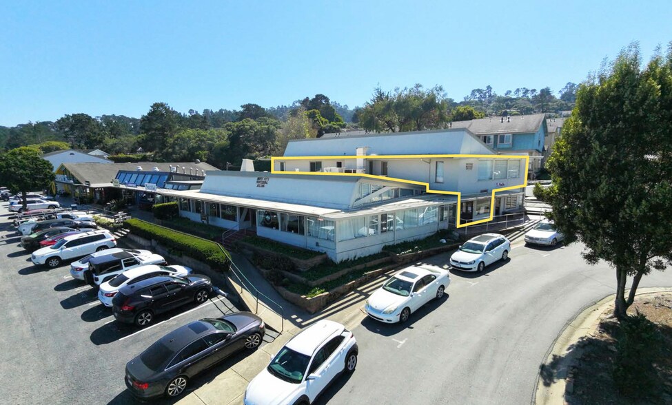 31 Soledad Dr, Monterey, CA à louer - Photo du bâtiment - Image 1 de 13