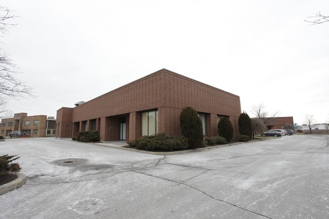 More details for 411 Bradwick Dr, Concord, ON - Industrial for Lease