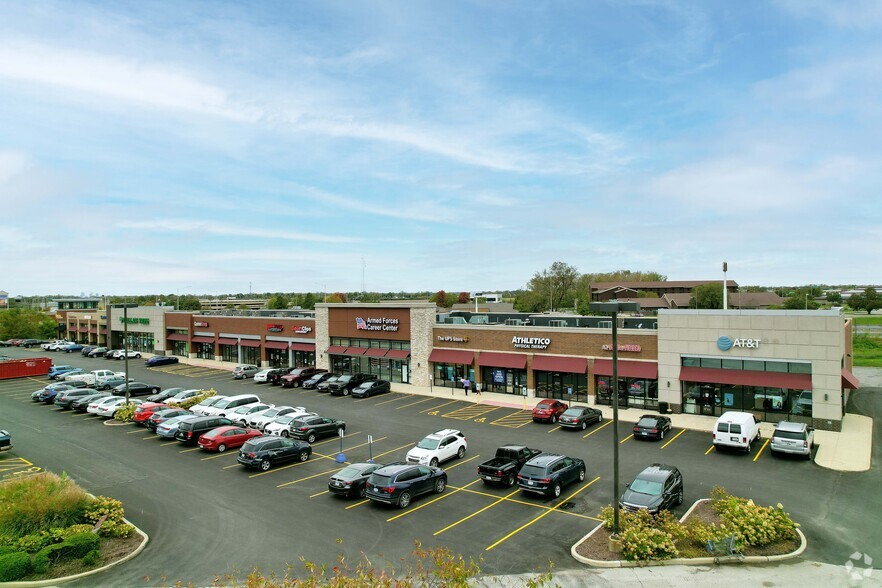 1100-1146 Collinsville Crossing Blvd, Collinsville, IL for lease - Building Photo - Image 2 of 5