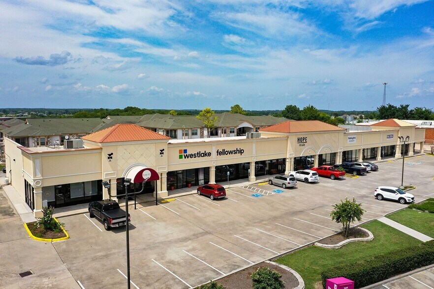 19786 Highway 105 W, Montgomery, TX for sale - Building Photo - Image 2 of 9