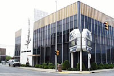 Fort Wayne Office Buildings portefeuille de 2 propriétés à vendre sur LoopNet.ca - Photo principale - Image 1 de 2