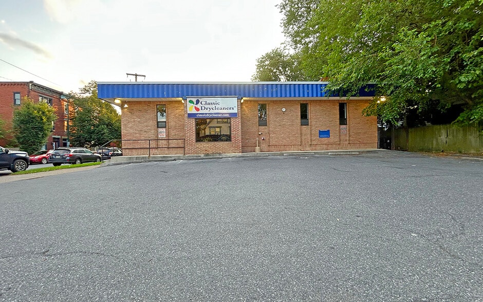 1727 N 2nd St, Harrisburg, PA for sale - Building Photo - Image 1 of 12