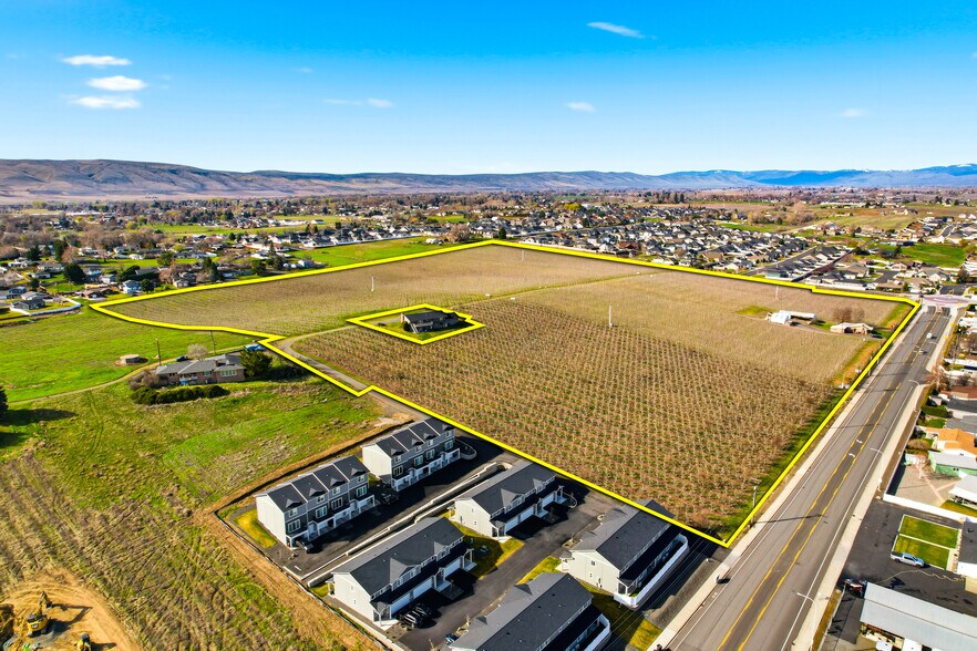 6806 W Washington Ave, Yakima, WA à vendre - Aérien - Image 3 de 5